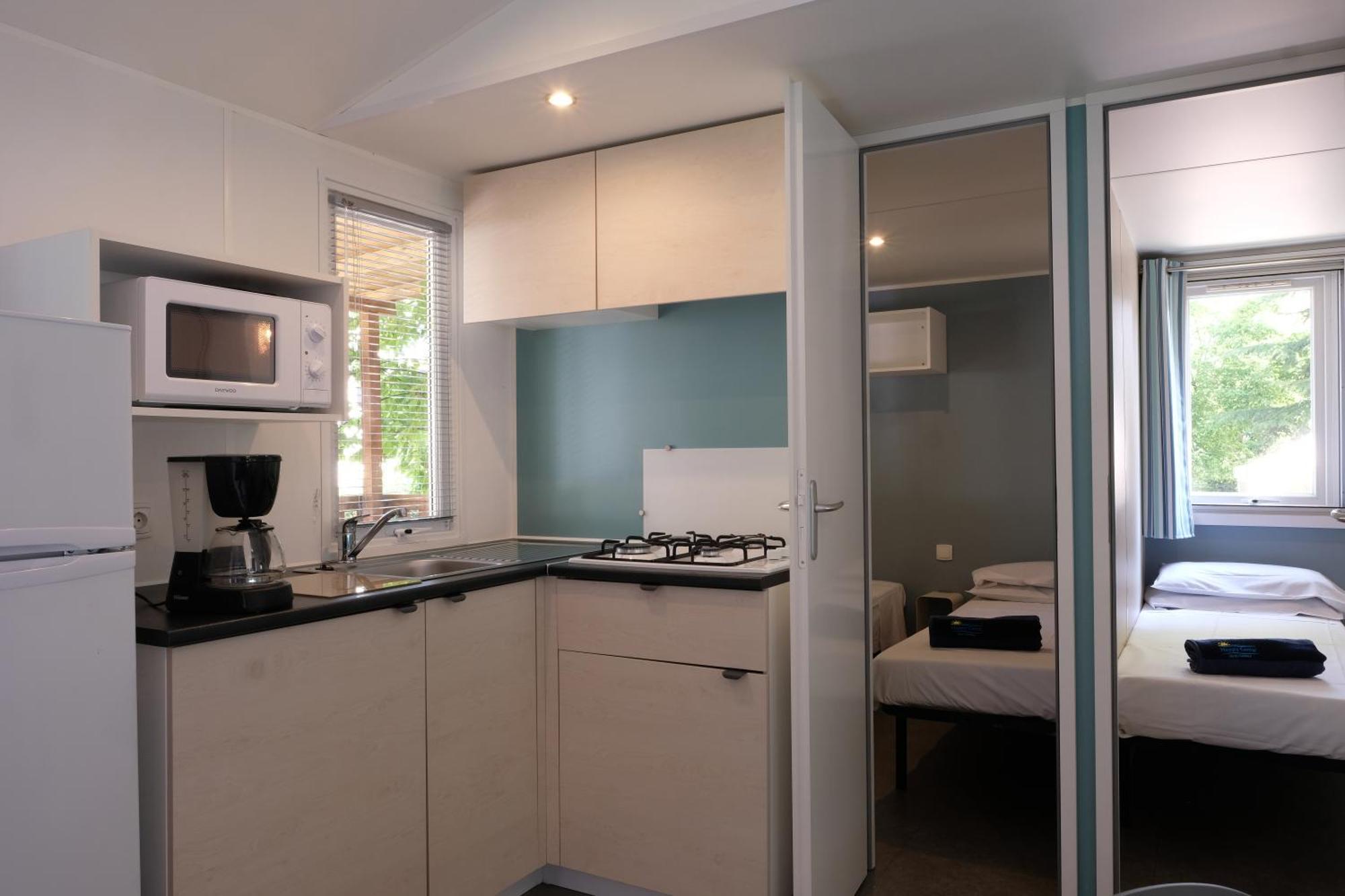 Happy Camp mobile homes in Camping Sènia Cala Canyelles Lloret de Mar Extérieur photo