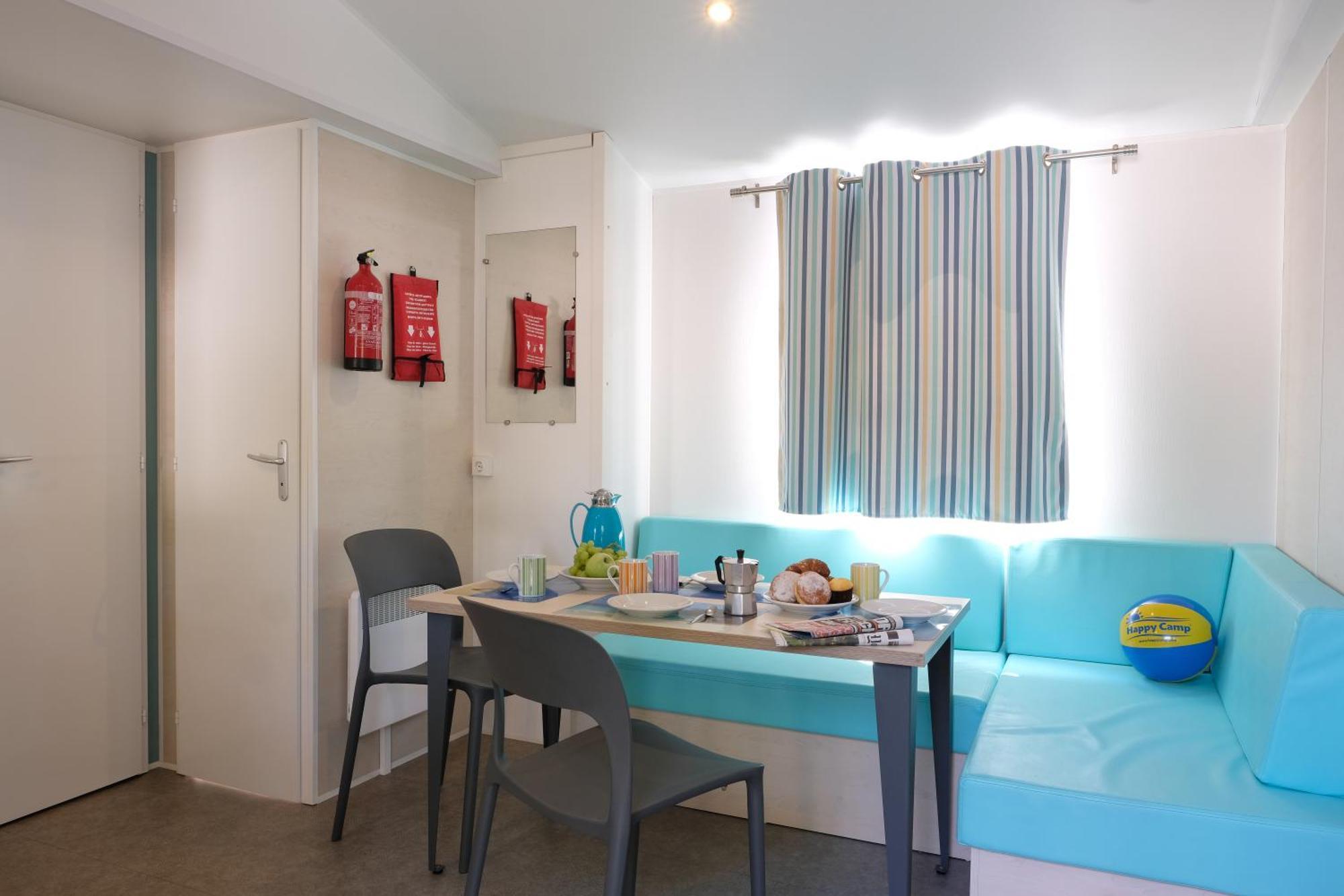 Happy Camp mobile homes in Camping Sènia Cala Canyelles Lloret de Mar Extérieur photo
